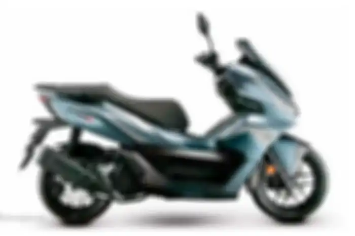 Motor matic Wottan Storm-X meluncur di Spanyol.