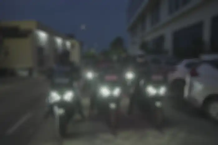 Momen memulai perjalanan touring pakai Yamaha XMAX pukul 05.30 WITA.