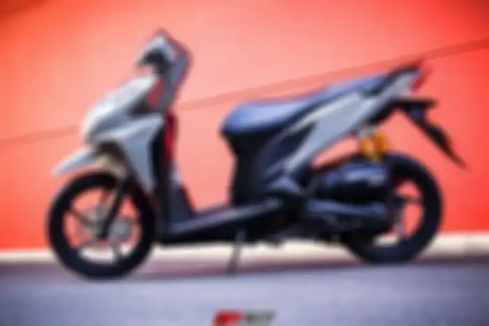 Modifikasi Honda Vario 125 lawas.