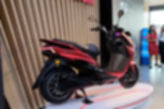 Polytron Fox-S punya desain sama seperti Fox-R.