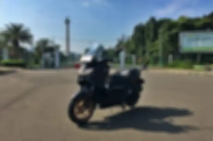 Yamaha XMAX Tech Max foto di Monas, Jakarta Pusat.