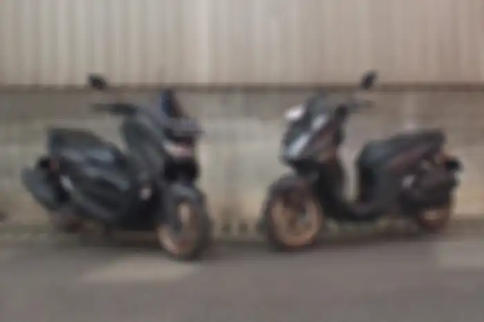 Ilustrasi Yamaha NMAX (kiri) dan LEXi LX 155 (kanan).