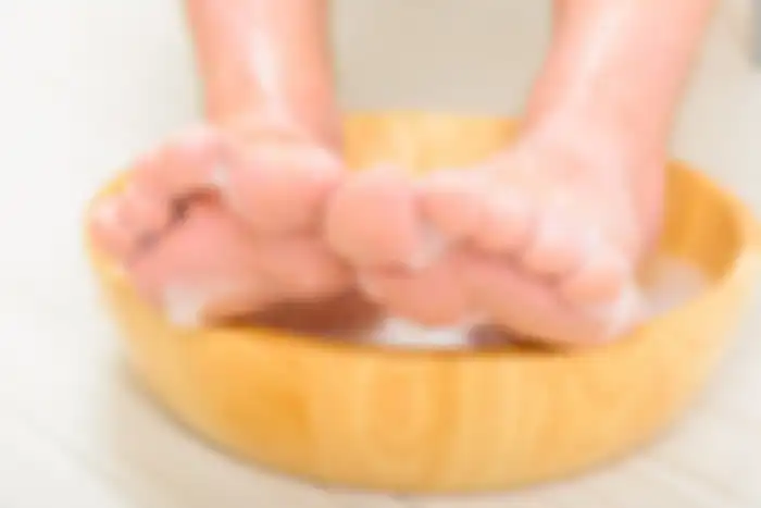 mencuci kaki