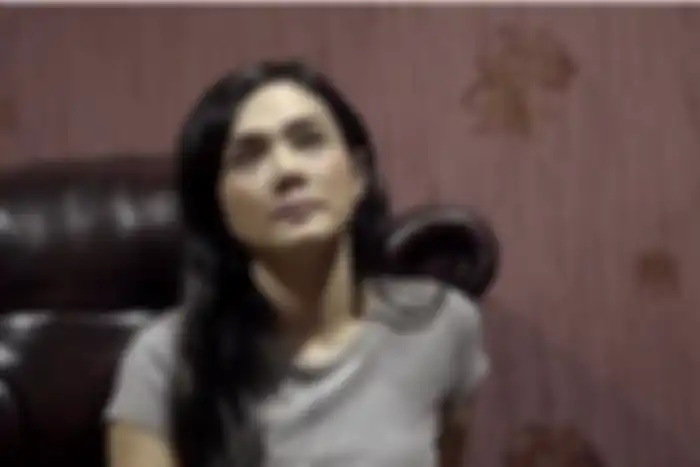Mulan Jameela saat meminta maaf pada Maia Estianty