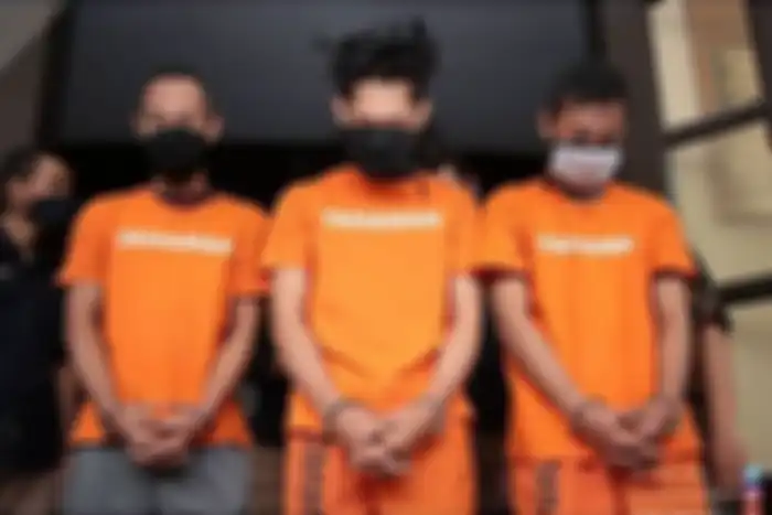 Ferdian Paleka dan kedua rekannya diringkus kepolisian