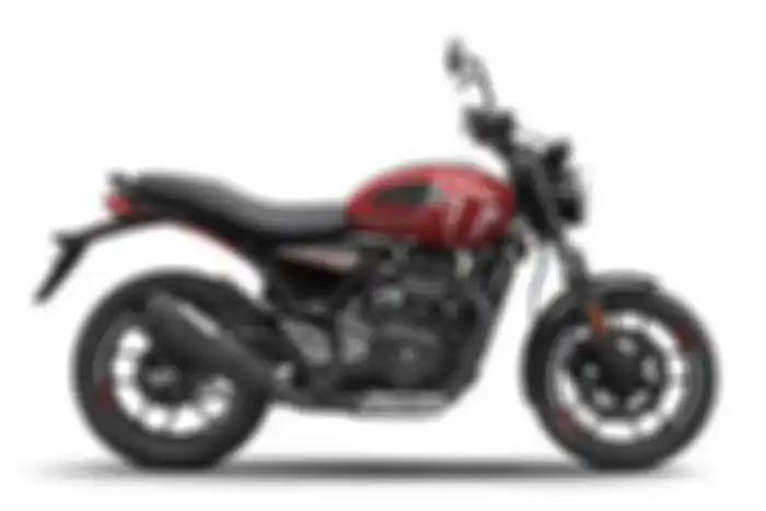 Triumph Speed T4 400 2025.