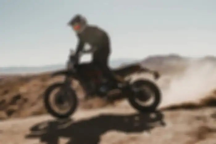 Ducati Scrambler Desert Sled Fasthouse untuk tribut juara balap off road Mint 400, Jordan Graham.