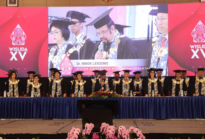 wisuda UMN 