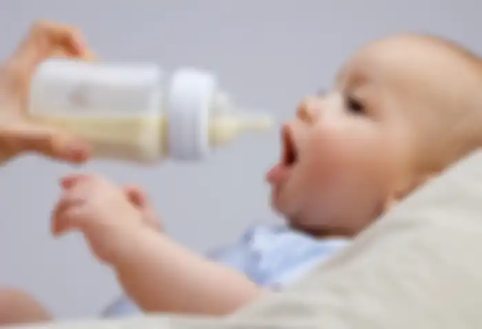Berbahaya! Jangan Lagi Gunakan Air Dispenser Untuk Membuat Susu Formula Bayi