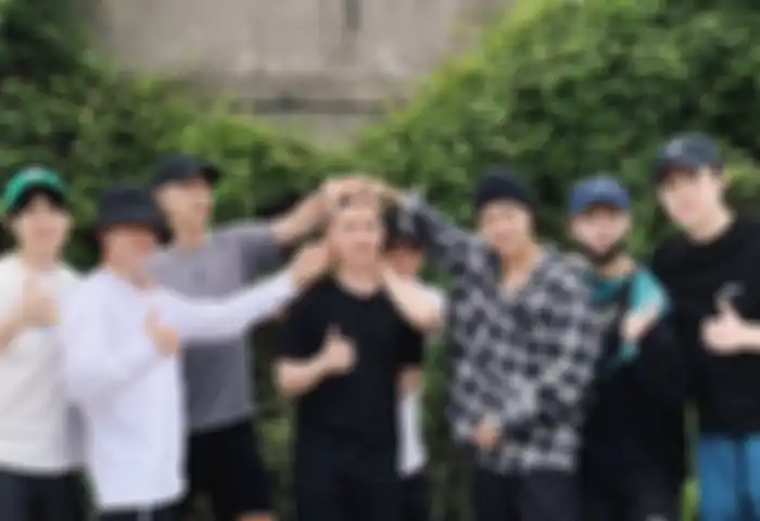 EXO