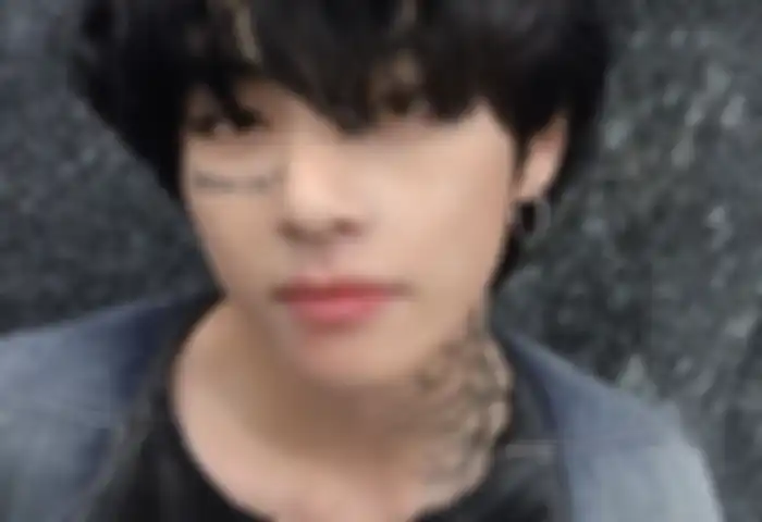 V BTS