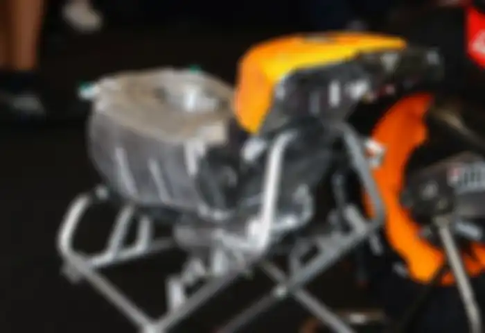 Tangki bahan bakar di motor MotoGP