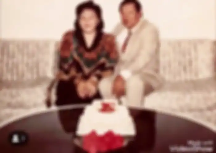 Papa dan Mama Ahok