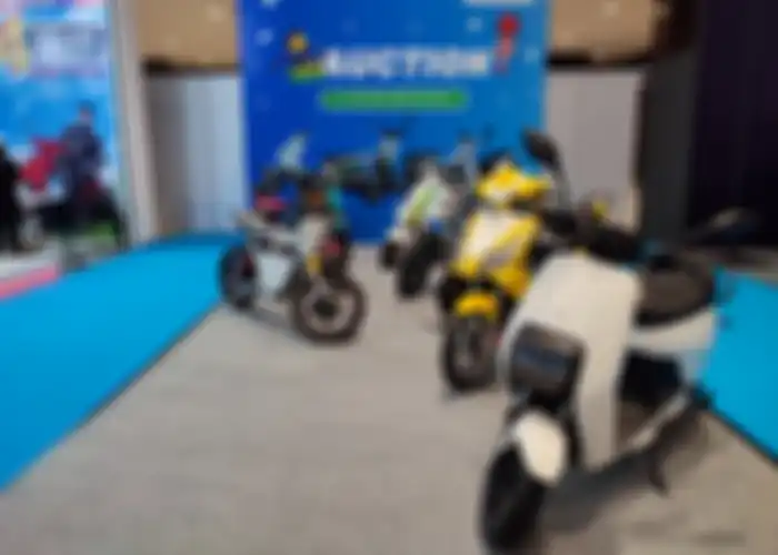 Pilihan motor listrik yang hadir di booth lelang PEVS 2022