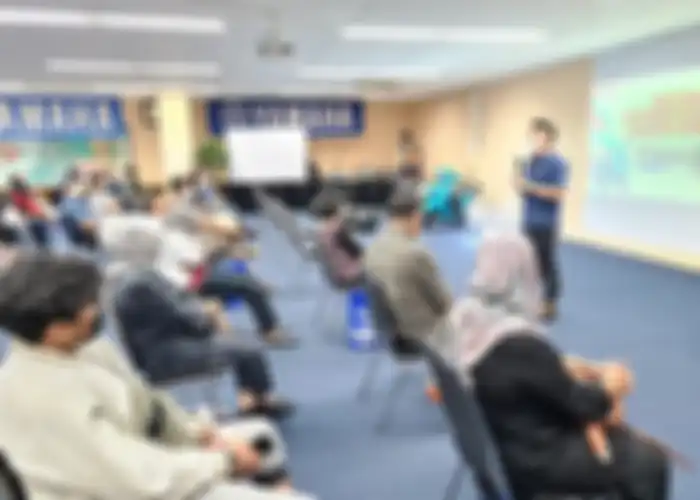 Pemberian informasi lengkap terkait Yamaha Fazzio saat customer gathering