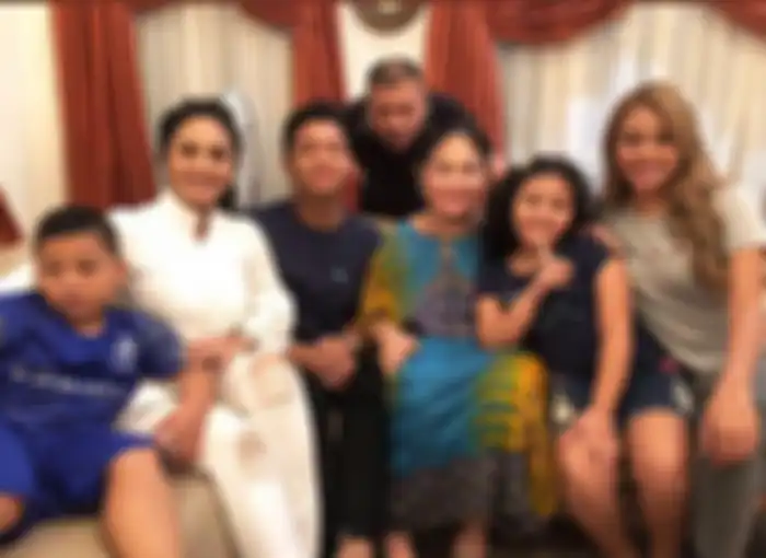 Krisdayanti, Raul Lemos, Aurel, dan Azriel Hermansyah