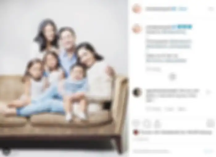 Sesi foto keluarga Ririn dan Aldi