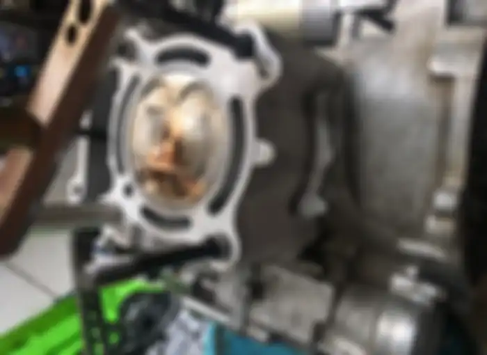 Cara XMAX 250 jadi 335 cc juga harus dibarengi dengan pemakaian klep lebar.