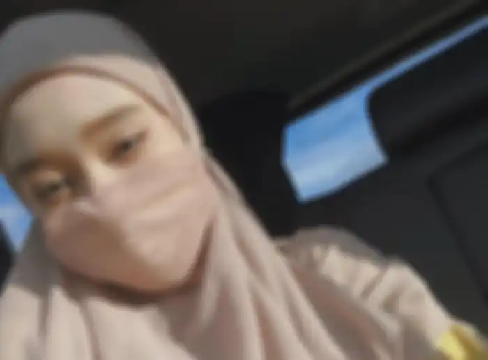 Baru-baru ini, Inara Rusli memutuskan untuk membuka cadar lantaran ingin kembali mencari nafkah. 