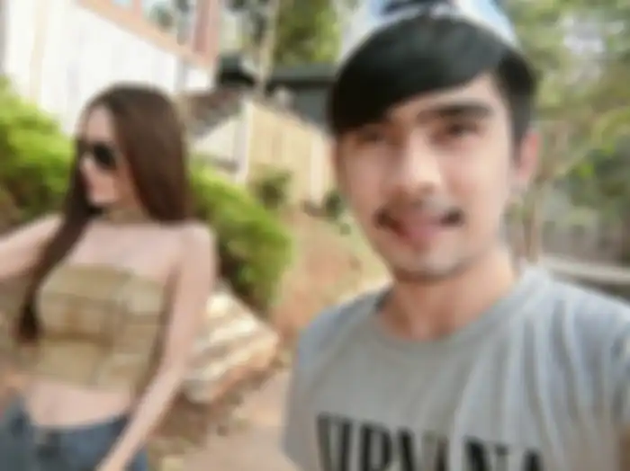 Nutchanart Chaichan dan pacarnya.