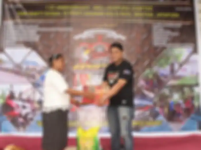 Pemberian bantuan kepada panti asuhan oleh ARCI Jayapura Chapter.