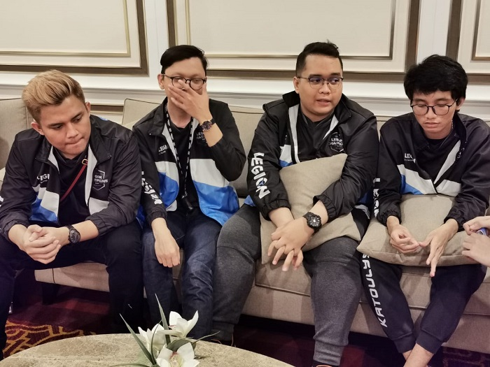 Aerowolf Team One memiliki kisaran umur yang tergolong masih muda