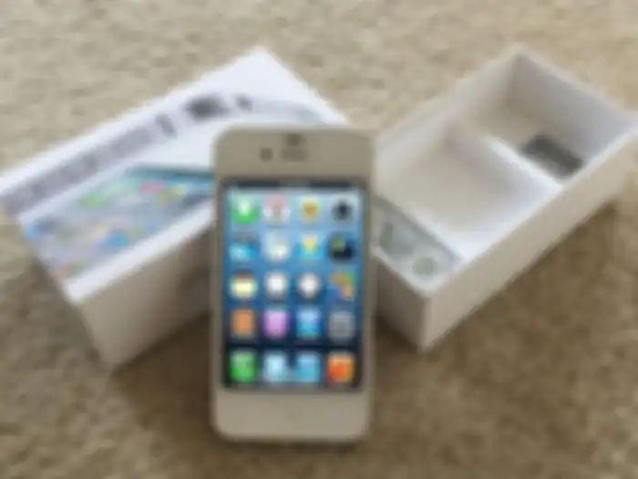 iPhone 4S