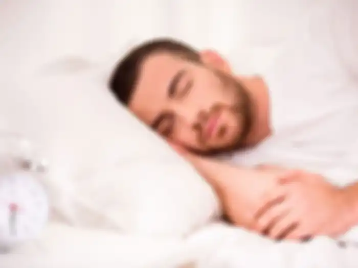 Cara tidur yang tepat akan membuat badan kita lebih segar.