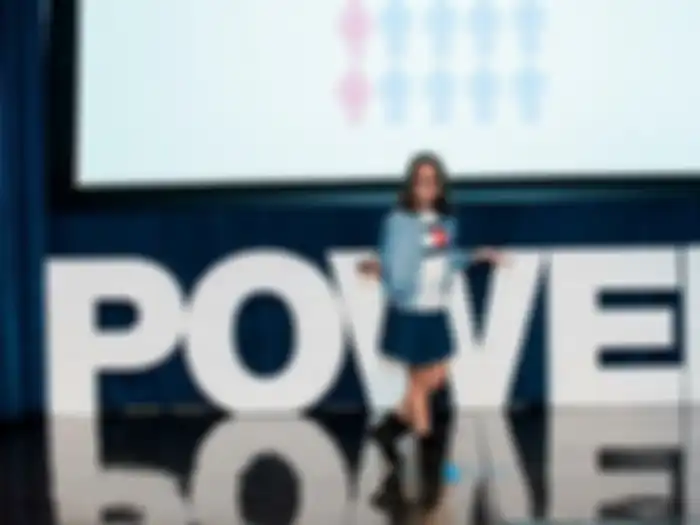 Samaira Mehta berbicara di Microsoft Women in Technology