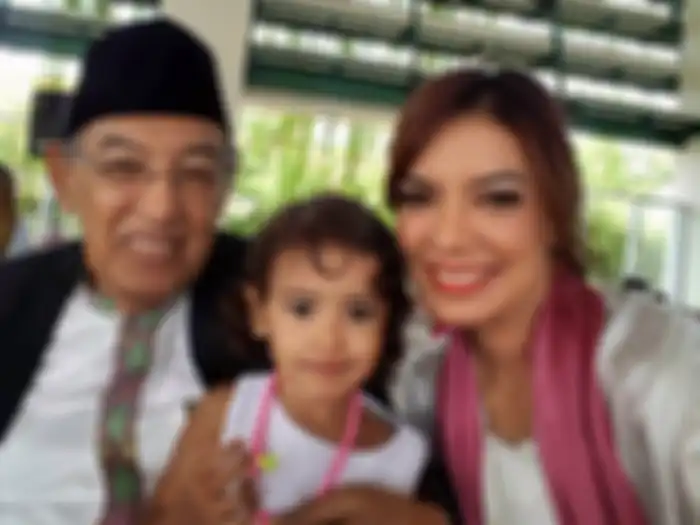 Najwa Shihab bersama ayahnya, Quraish Shihab