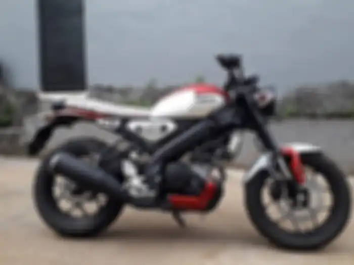 Yamaha XSR 155 custom painting garapan Sentral Motor