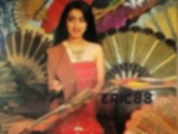 Foto jadul Dessy Ratnasari