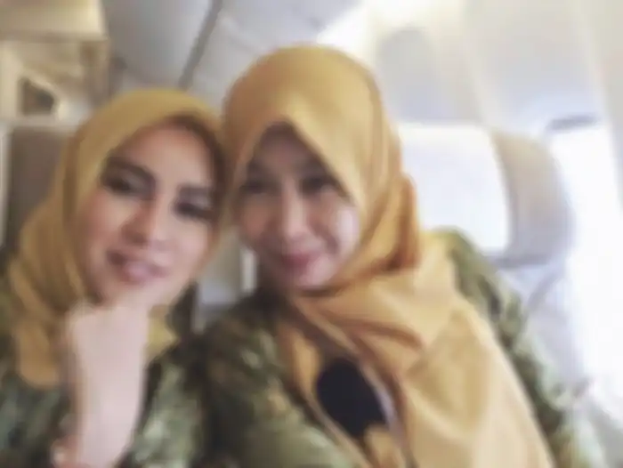 Olla Ramlan dimata sang ART, yang jarang terekspos kamera