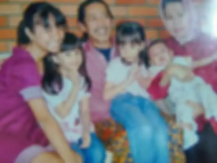 Foto lawas Adhisty Zara dan Acil Bimbo