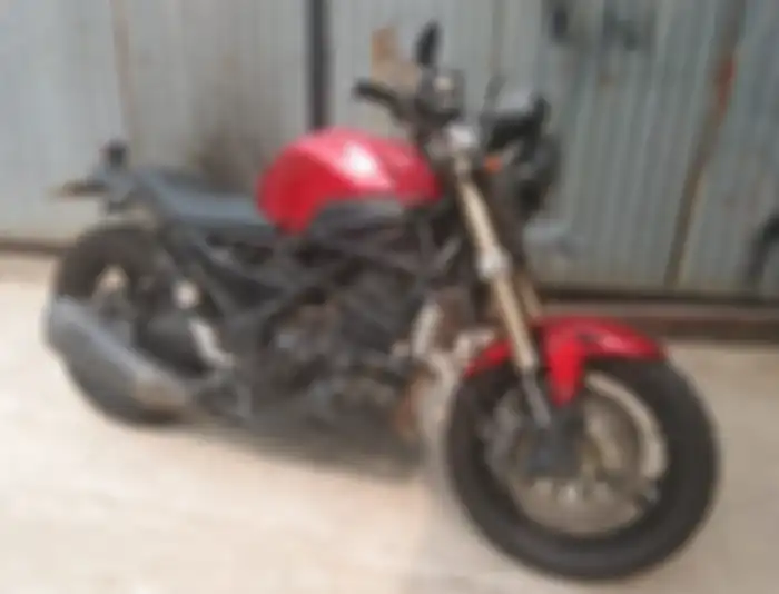 Honda CBR 250 ganti aliran naked bike.