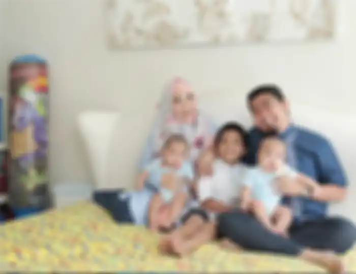 Selalu Terlihat Mesra Bahkan Saat Makan, Begini Jawaban Mengejutkan Ustaz Solmed Saat Istrinya Minta Ia Menikah Lagi