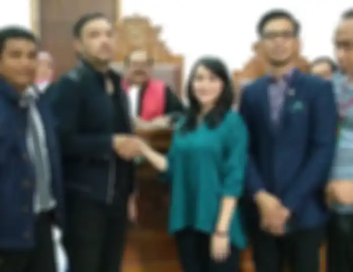 Sidang Perceraian Sandy Tumiwa dan Tessa Kaunang