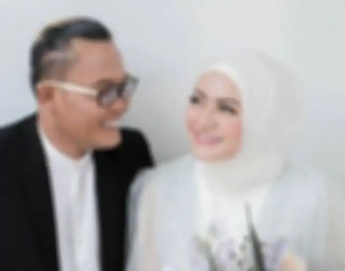 Foto Sule dan Nathalie Holscher