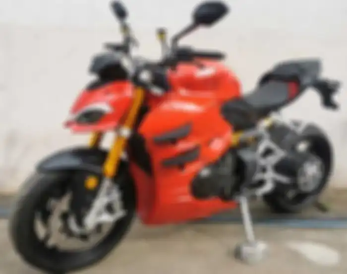 Moxiao MX500 motor kloningan Ducati Streetfighter V4
