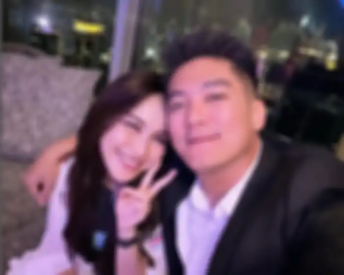 Ayu Ting Ting dan Boy William ternyata sudah 4 tahun perang dingin.