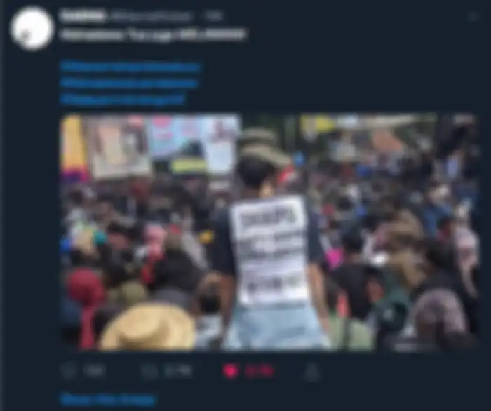 Poster lucu demo mahasiswa