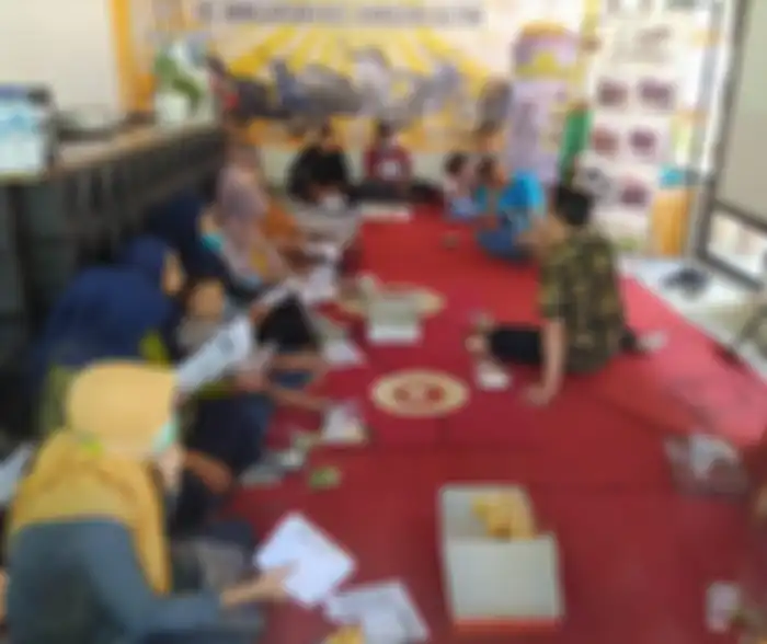 Dengan adanya pelatihan ini di harapkan pelaku UMKM dapat memasarkan produknya secara mandiri dengan memanfaatkan perkembangan tren teknologi digital.
