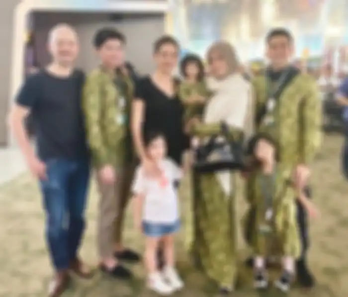 Olla Ramlan umroh