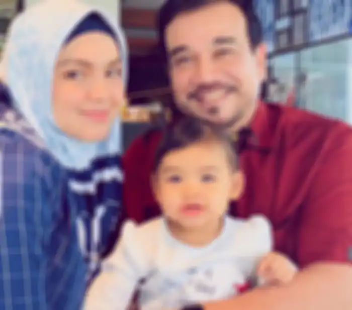 Ditunggu 12 Tahun, Intip Mewahnya Ultah Pertama Putri Siti Nurhaliza! Sampai Ada 3 Kue Ulang Tahun Bertingkat 5