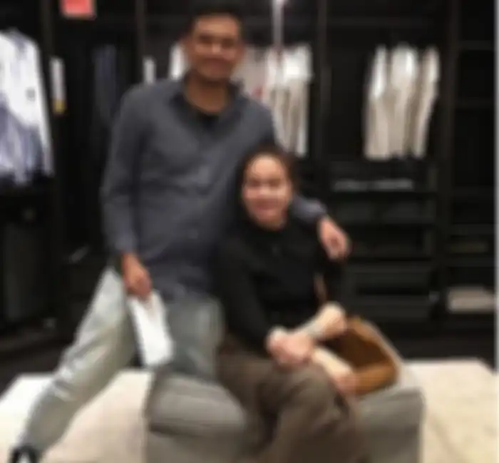 Ade Hanifah dan Bobby Nasution