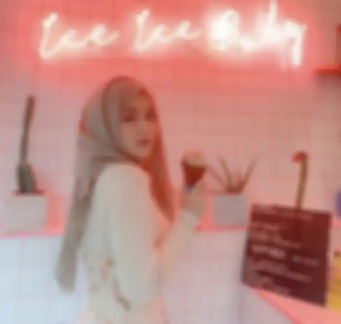 Gaya hijab Putri Delina