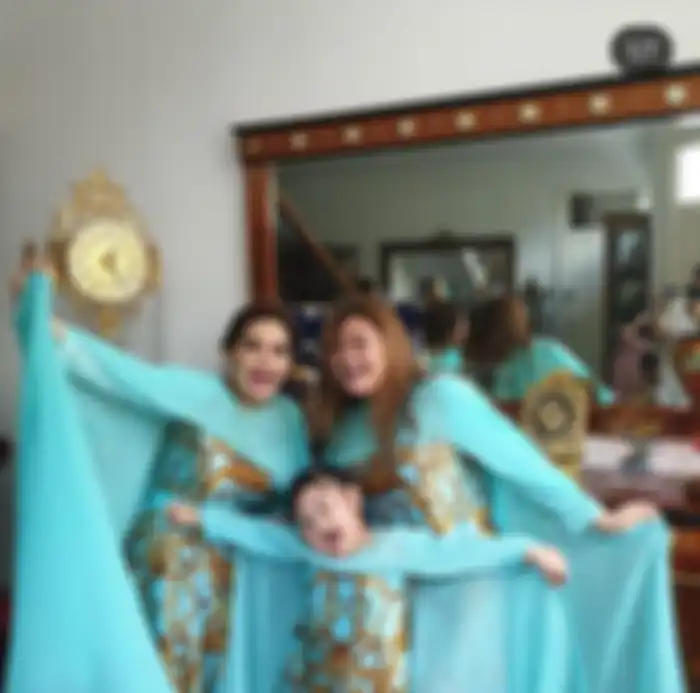 Bagian ruang tamu rumah Nia Daniaty
