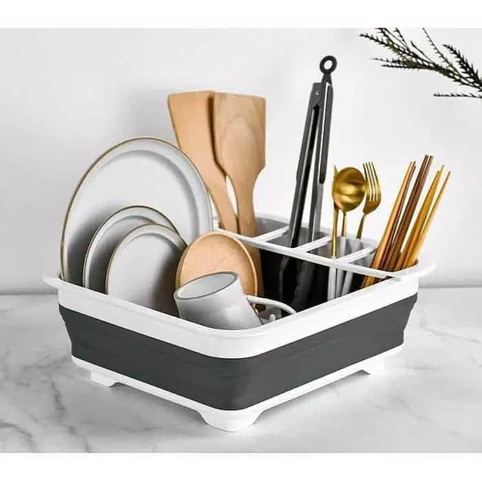 Desain dapur mungil banjir pujian Ibu-ibu. Sebab, barang rumah tangga ini bikin alat masak tersusun rapi. Lihat foto hasilnya. 