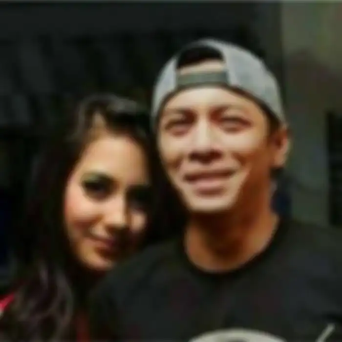 Pevita Pearce dan Ariel Noah