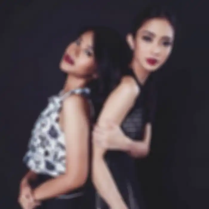 Adira Kania dan Ririn Dwi Ariyanti